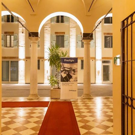 Ca Uberti Home Boutique Мантуя Экстерьер фото
